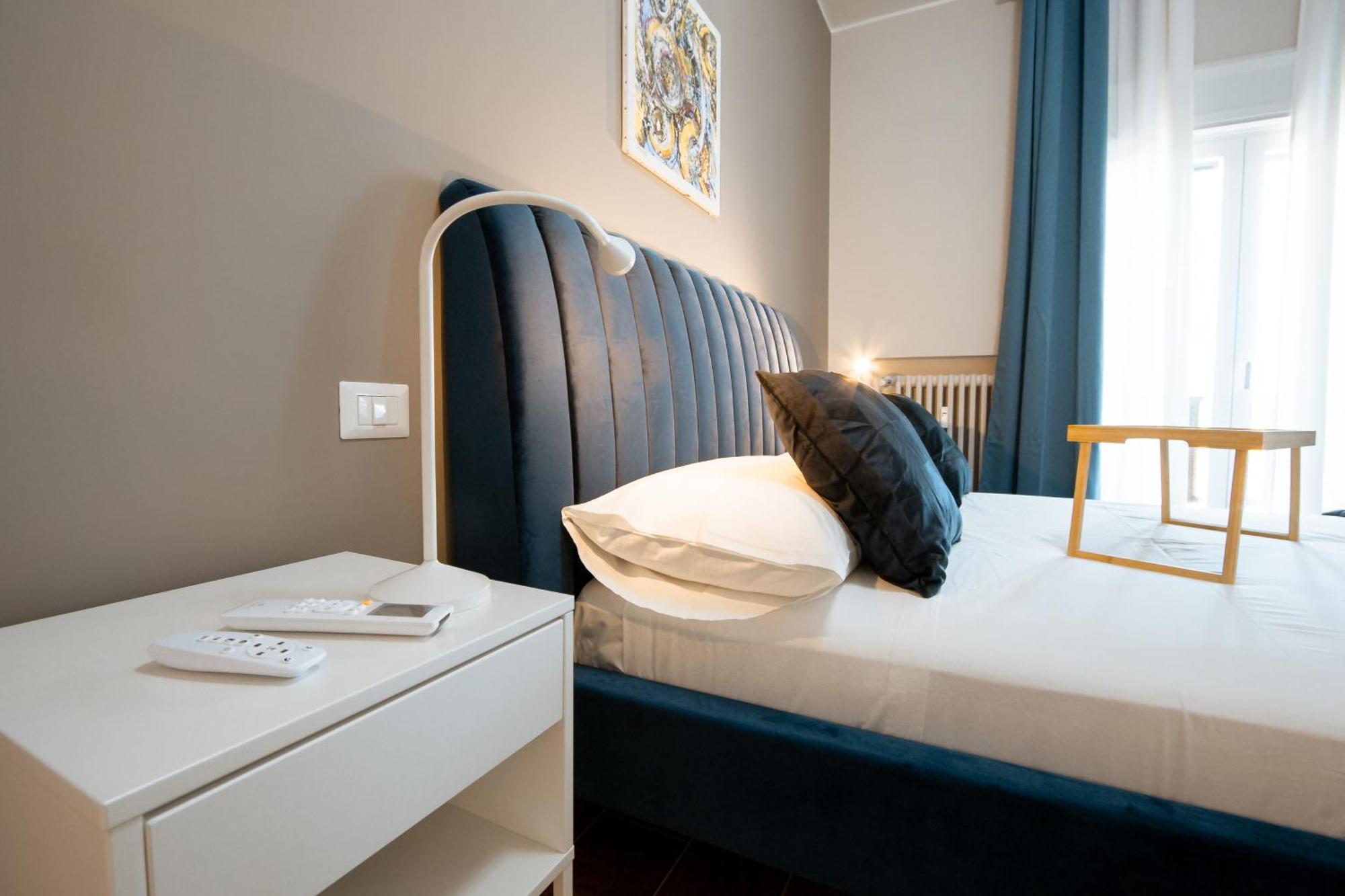 Arre Mida Hotel Бари Екстериор снимка
